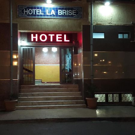 עין אל טורק Hotel La Brise מראה חיצוני תמונה